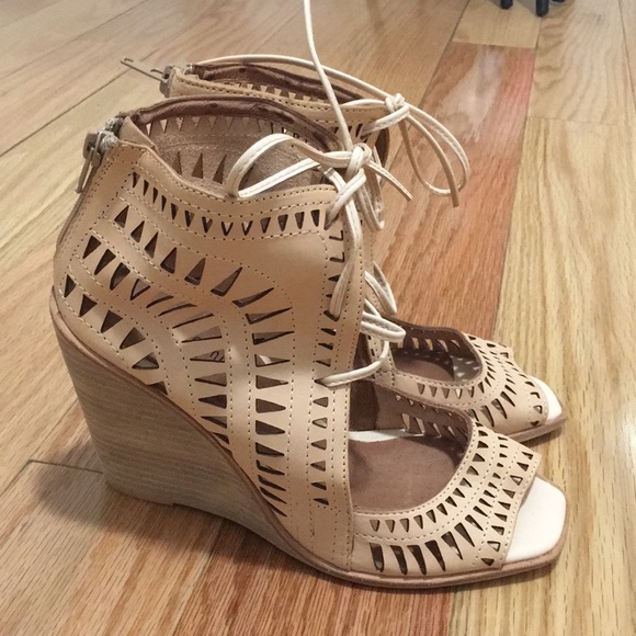 Jeffrey Campbell Shoes - Jeffrey Campbell tan wedges NEVER BEEN WORN 7.5